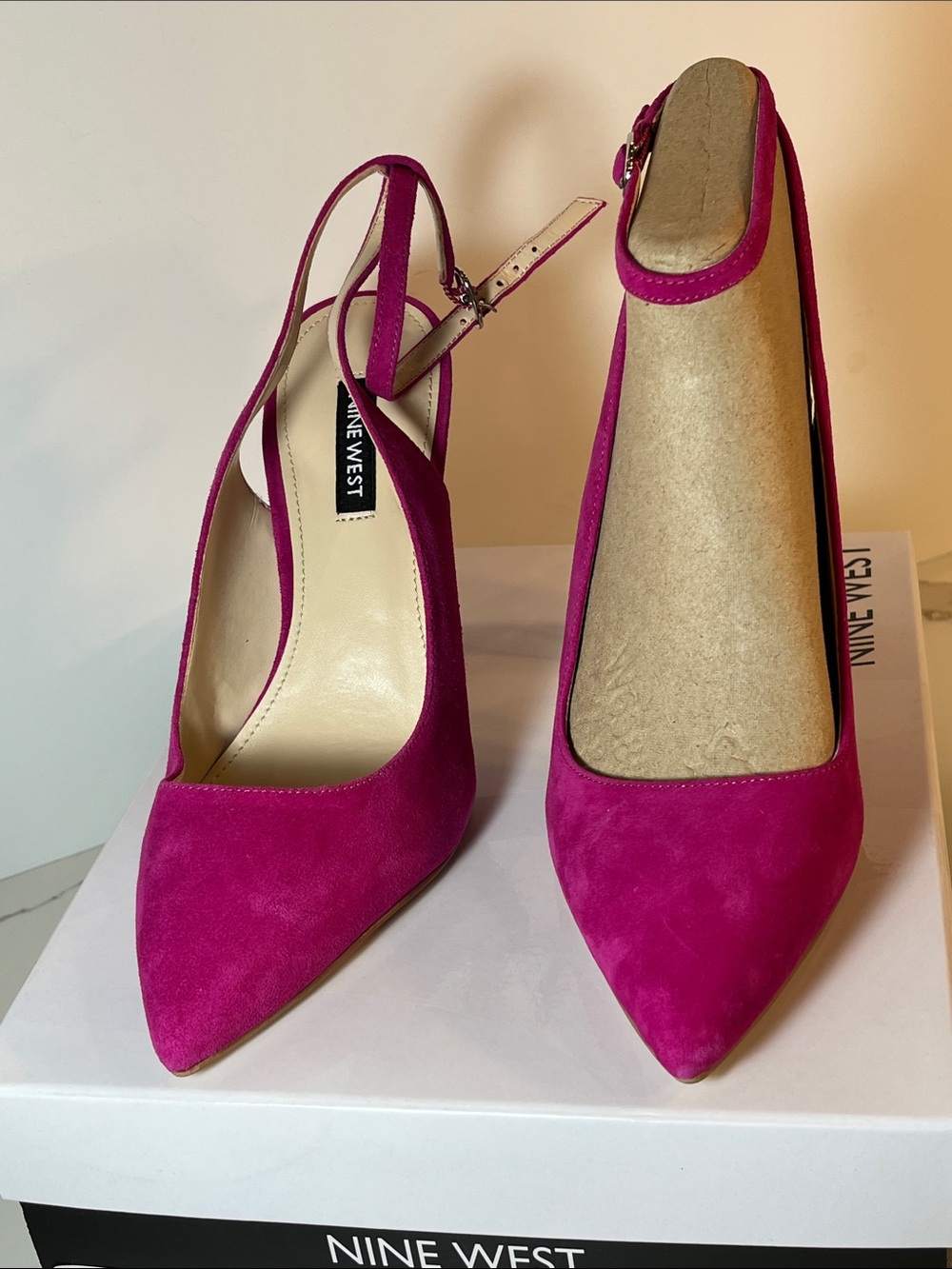 Nine West Dark Pink Suede Ankle Strap Pointed-Toe Slingback Heels New 7 M - Picture 12 of 14